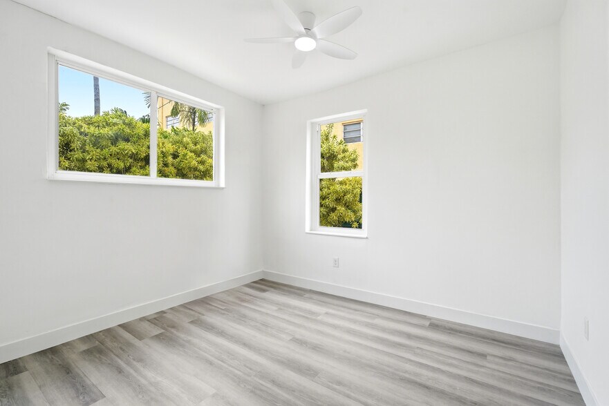More Photos Of 340 NE 125th St, North Miami Office Residential For Sale