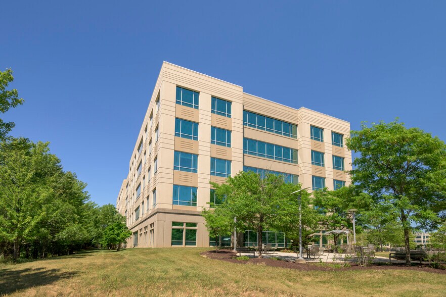 More Photos Of 308 Sentinel Dr, Annapolis Junction Office For Lease