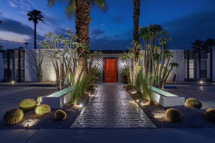 Primary Photo Of 111 S Via Las Palmas, Palm Springs Hotel For Sale