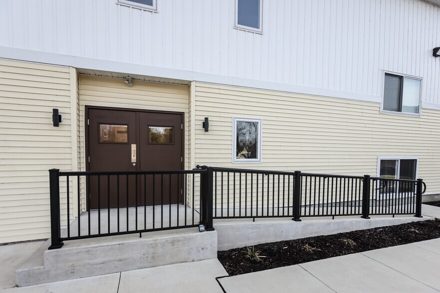 More Photos Of 101 Rt 130, Cinnaminson Unknown For Lease