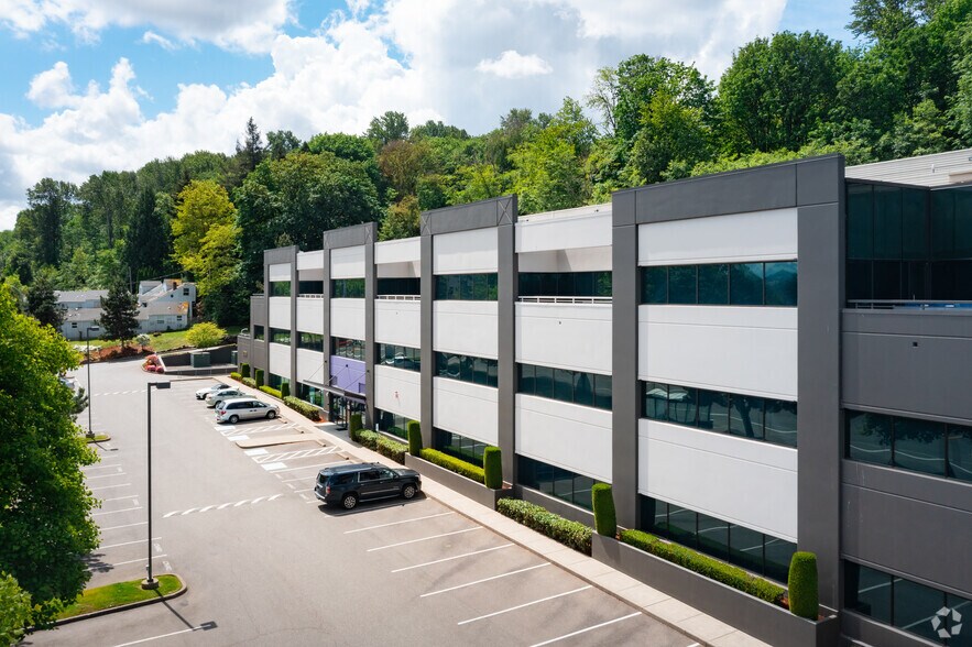 More Photos Of 12101 Tukwila International Blvd, Tukwila Unknown For Lease