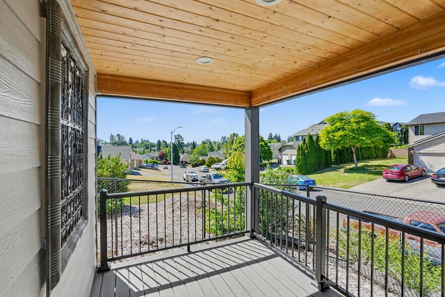 More Photos Of 1364 Northern Heights Loop, Keizer Multifamily For Sale
