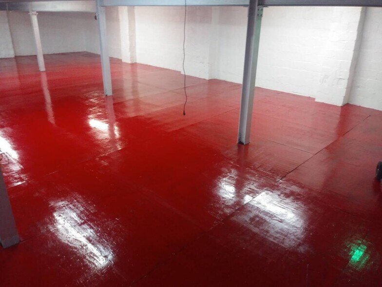 Primary Photo Of 628-630 Grove St, Irvington General Retail For Lease