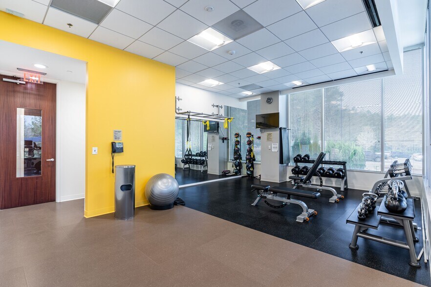 More Photos Of 3460 Preston Ridge Rd, Alpharetta Office For Lease