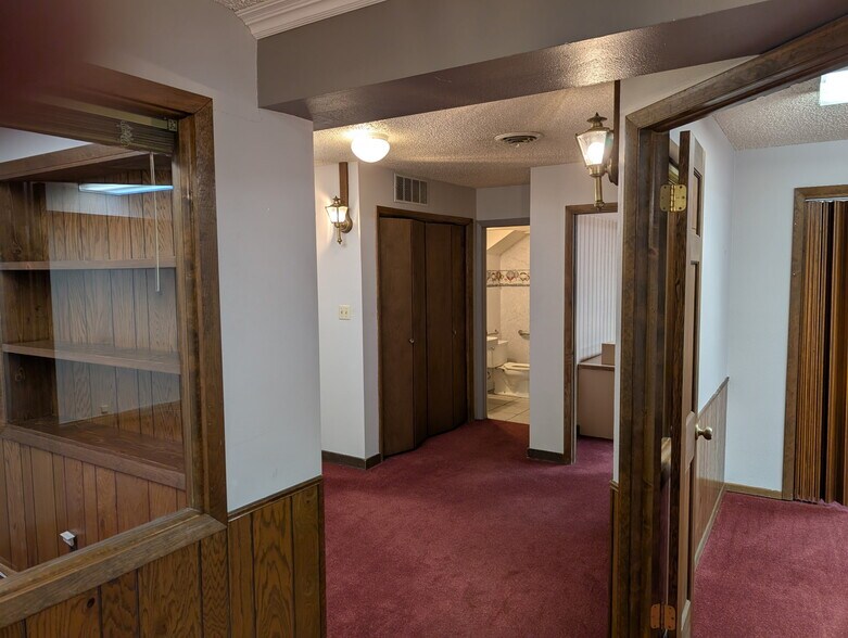 More Photos Of 1025 W Fillmore St, Colorado Springs Office For Lease