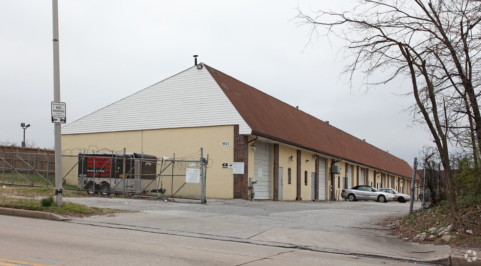 Primary Photo Of 5921 Moravia Park Dr, Baltimore Warehouse For Lease