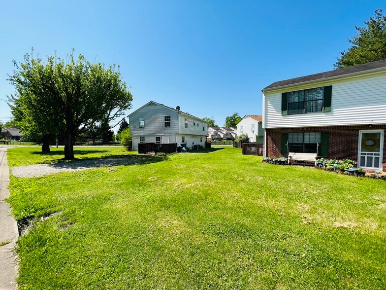 More Photos Of 356 Beechcroft Rd, Spring Hill Apartments For Sale