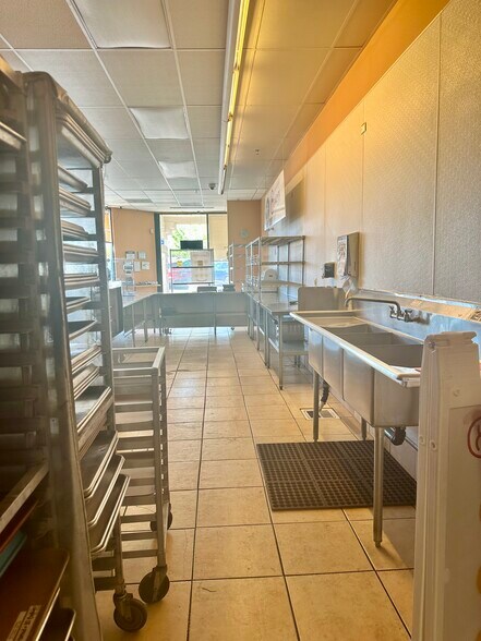 More Photos Of 2211-2227 N Rampart Blvd, Las Vegas Unknown For Lease