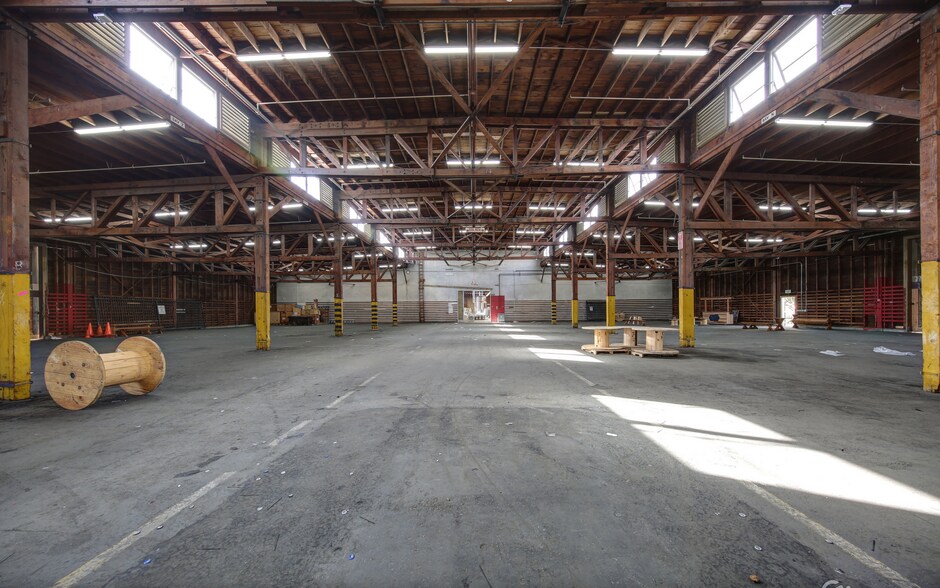 Primary Photo Of 110 E 22nd St, San Pedro Warehouse For Lease