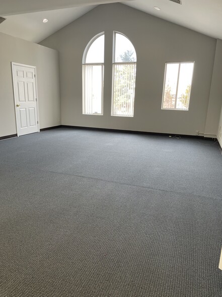 More Photos Of 3102-3114 Golansky Blvd, Woodbridge Medical For Lease