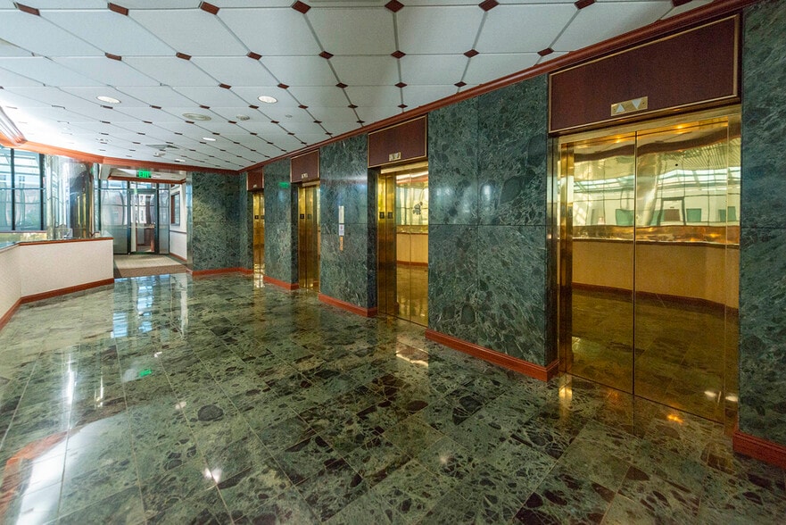 More Photos Of 601 Cleveland St, Clearwater Office For Lease
