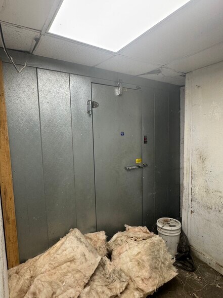 More Photos Of 2185 Monroe Ave, Rochester Restaurant For Sale