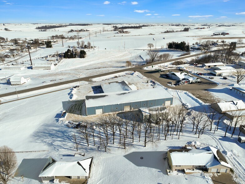 More Photos Of 6869 Columbus St, New Vienna Warehouse For Sale