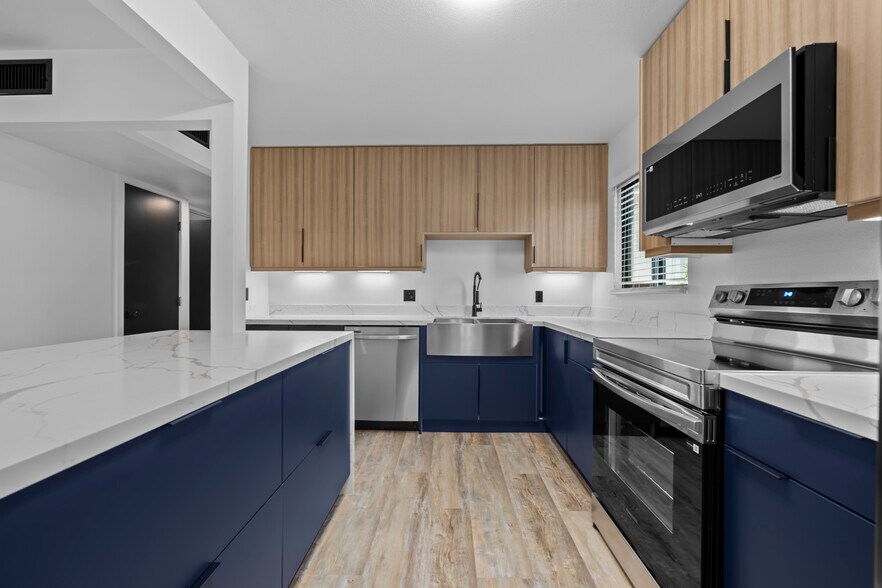 More Photos Of 4209-4215 3rd Ave, San Diego Apartments For Sale
