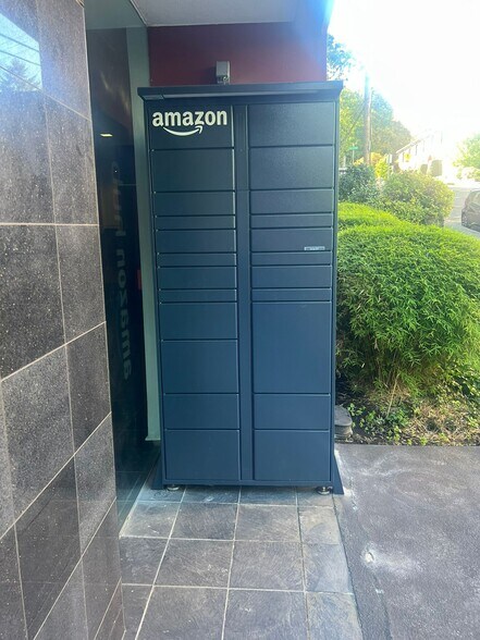 More Photos Of 2020 SW Salmon St, Portland Apartments For Sale