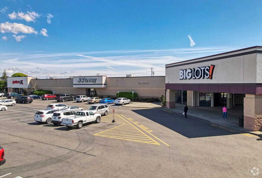 Primary Photo Of 115-325 Marysville Mall Way, Marysville Unknown For Lease