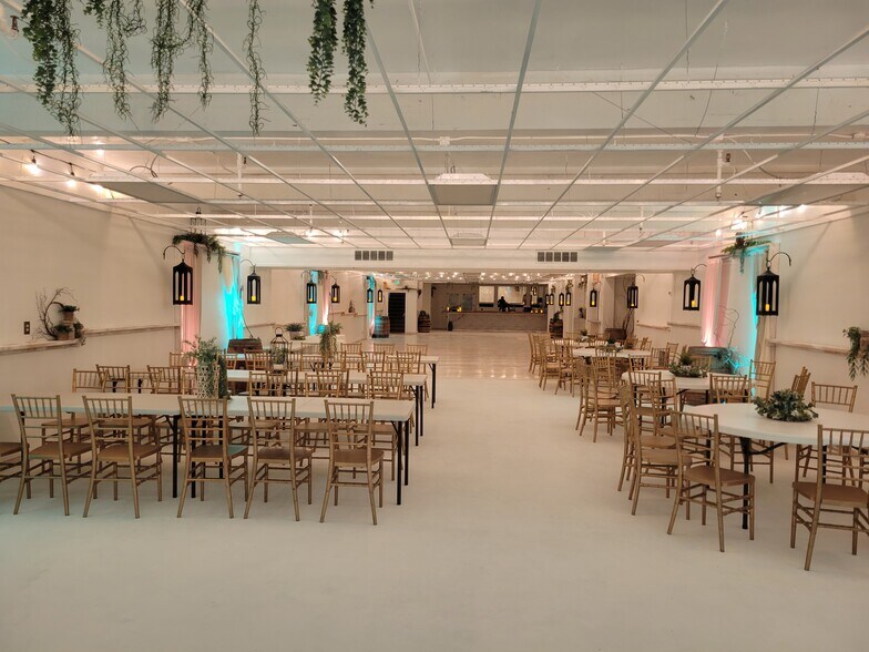 More Photos Of 114 N Lewis St, Monroe Freestanding For Lease