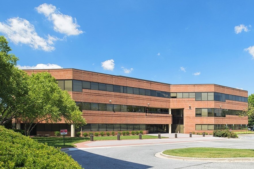 More Photos Of 4550 Forbes Blvd, Lanham Office For Lease