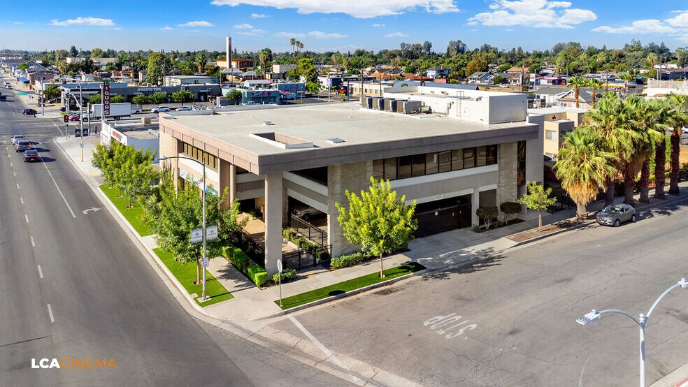 More Photos Of 1227 Chester Ave, Bakersfield Loft Creative Space For Sale