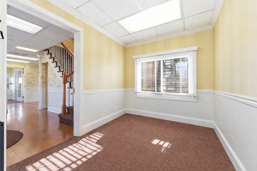 More Photos Of 1307 Stuyvesant Ave, Union Township Office For Sale