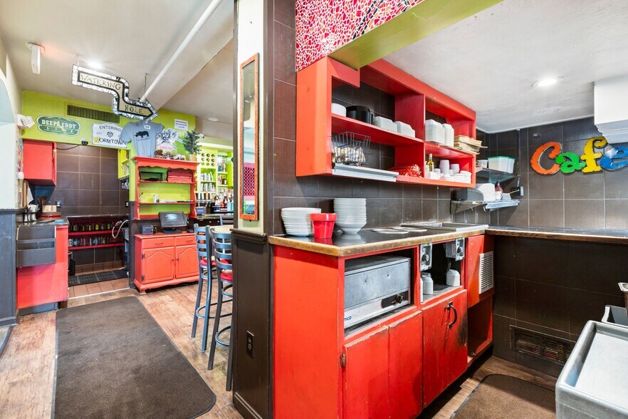 More Photos Of 278-282 Shrewsbury St, Worcester Storefront Retail Residential For Sale