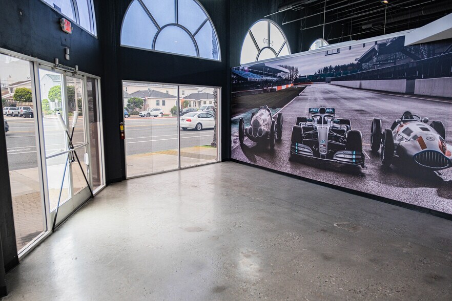 More Photos Of 5470 E 2nd St, Long Beach Storefront For Lease