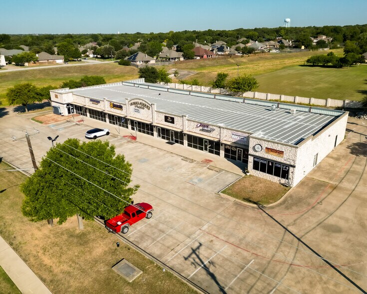 More Photos Of 7017 Baker Blvd, Richland Hills Storefront Retail Office For Lease