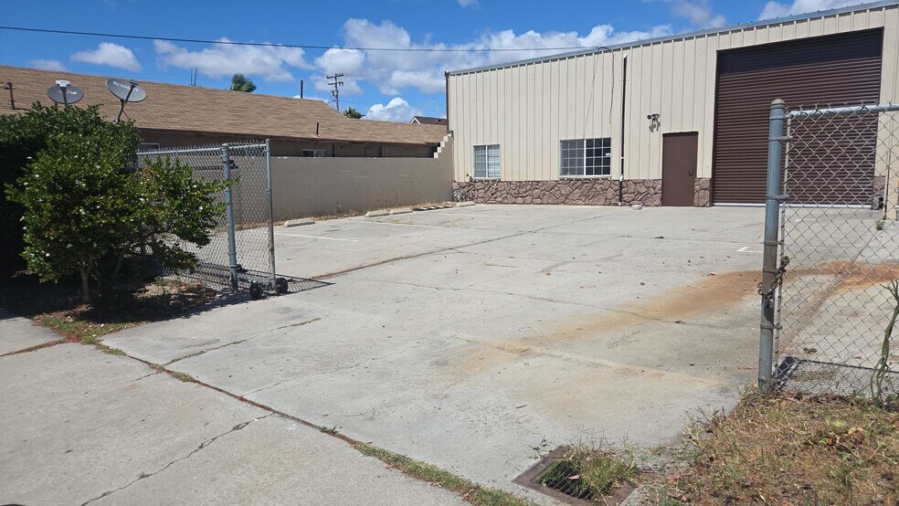 Primary Photo Of 333 Civic Center Dr, National City Warehouse For Lease