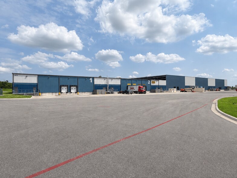 More Photos Of 3570 Sawyer rd, Brookline Industrial For Lease