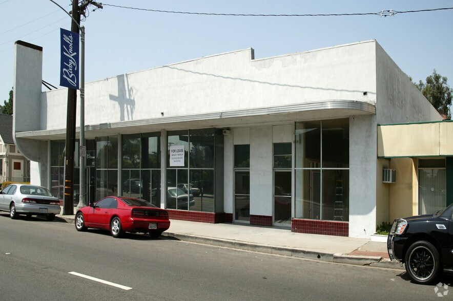 More Photos Of 3923-3925 Long Beach Blvd, Long Beach Storefront For Sale