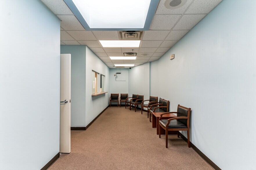 More Photos Of 4106 W Lake Mary Blvd, Lake Mary Medical For Lease