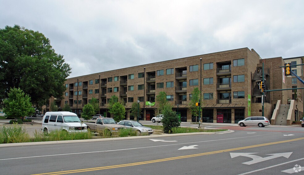 More Photos Of 200 Manufacturers Rd, Chattanooga Apartments For Lease