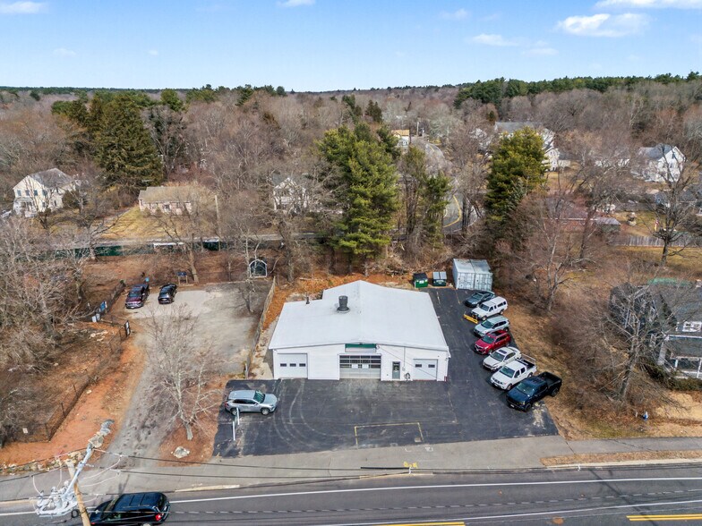 More Photos Of 298 Village St, Medway Warehouse For Sale