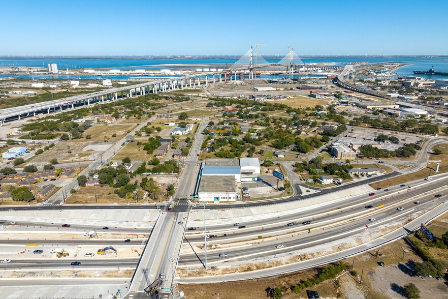 More Photos Of 900 N Staples St, Corpus Christi Distribution For Sale