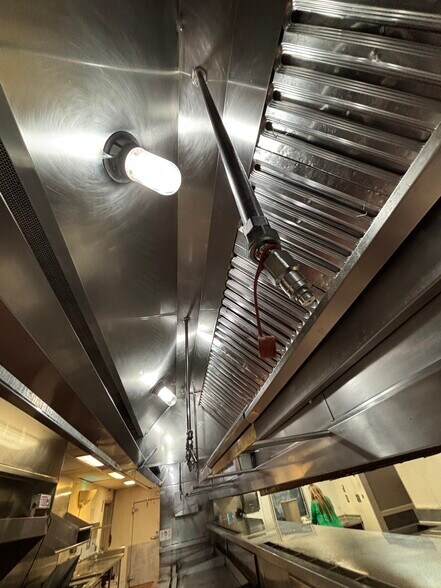 More Photos Of 5312 Old Redwood Hwy, Petaluma Restaurant For Sale