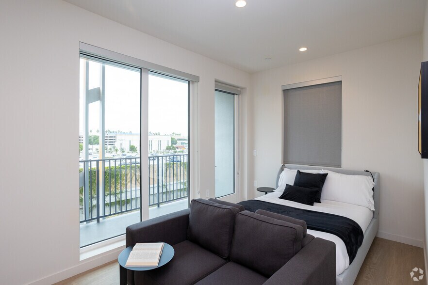 More Photos Of 1775 Beloit Ave, Los Angeles Apartments For Sale