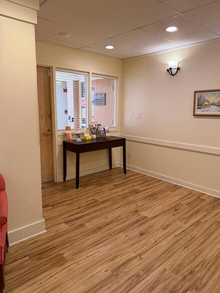 More Photos Of 101 Hospital Loop NE, Albuquerque Medical For Sale