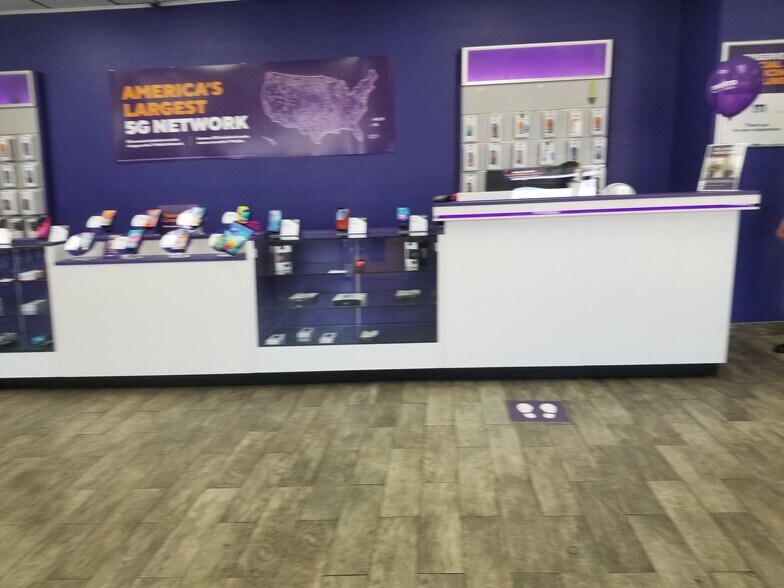 More Photos Of 14201-14249 Inglewood Ave, Hawthorne Storefront For Lease
