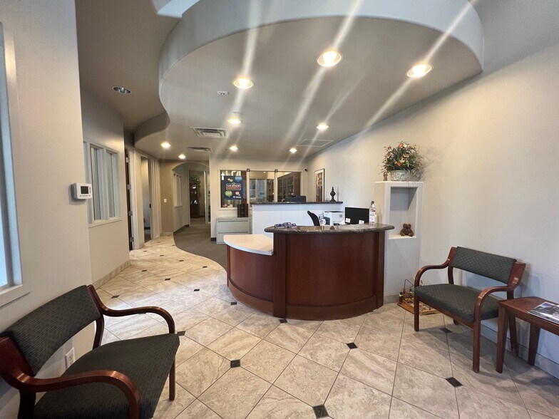 More Photos Of 18275 N 59th Ave, Glendale Medical For Sale