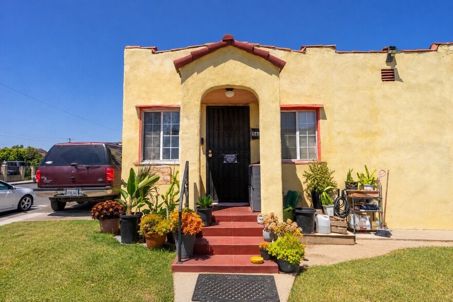 More Photos Of 562 S Fetterly Ave, East Los Angeles Multifamily For Sale