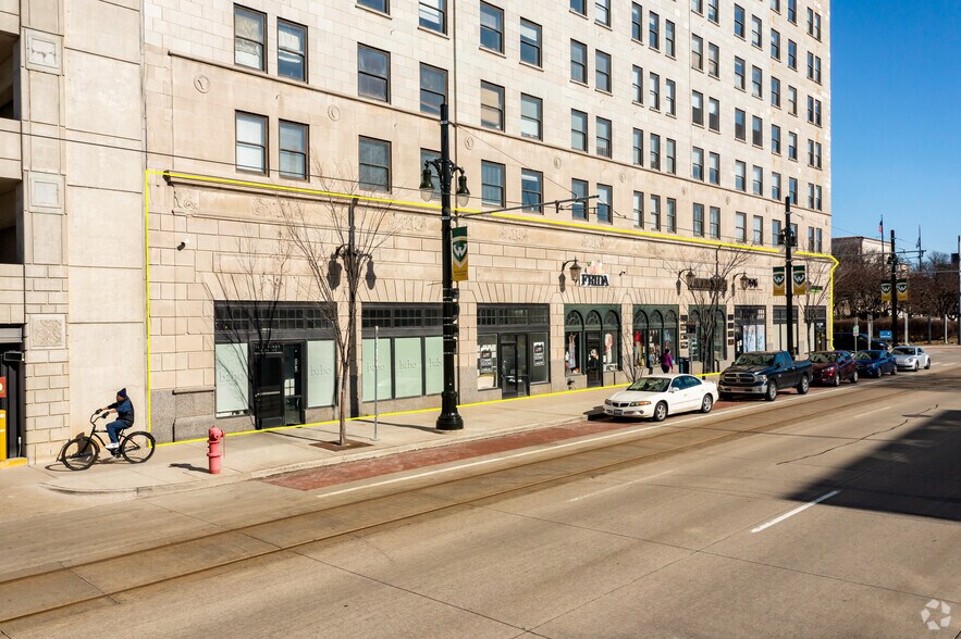 More Photos Of 15 E Kirby St, Detroit Apartments For Lease