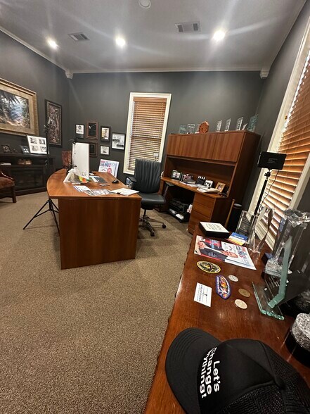 More Photos Of 505 Avalon Way, Brandon Office For Sale