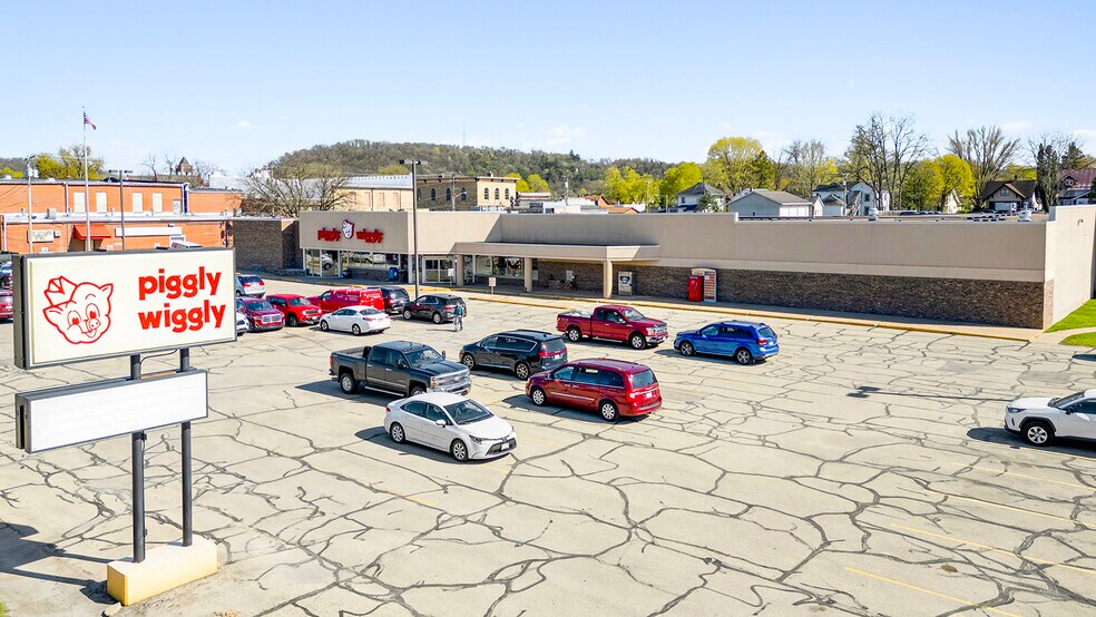 More Photos Of ,  General Retail For Sale