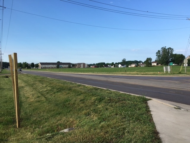 More Photos Of 801 E Etna Rd, Ottawa Land For Sale