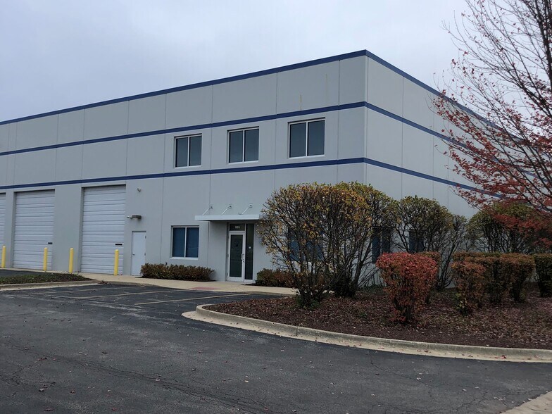 More Photos Of 340 Marshall Ave, Aurora Warehouse For Sale