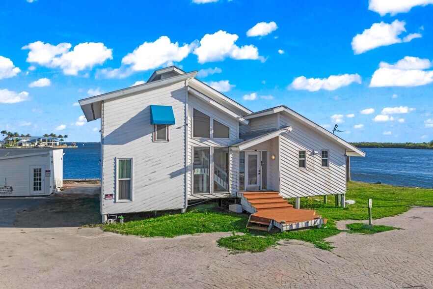 More Photos Of 4767 Pine Island Rd NW, Matlacha Land For Sale