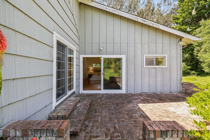 More Photos Of 1650 Stage Rd, Pescadero Specialty For Sale