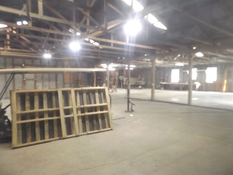 More Photos Of 11523 Jones Maltsberger Rd, San Antonio Warehouse For Lease