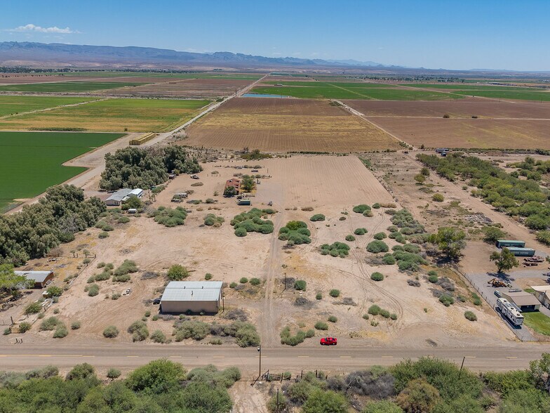 More Photos Of 9512 S Evans Ln, Mohave Valley Warehouse For Sale