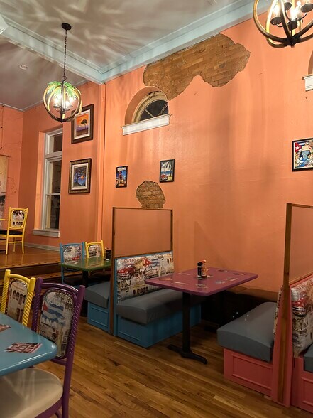 More Photos Of 819 West Ave, Lenoir Restaurant For Sale